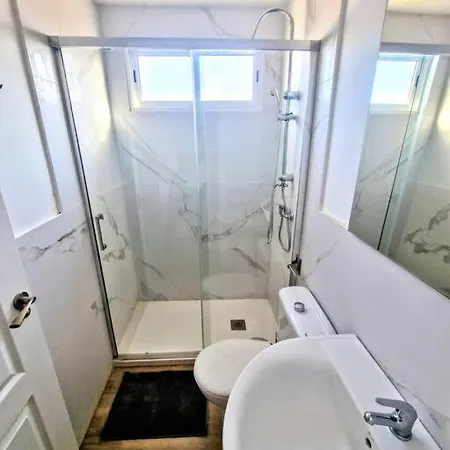 Moderno Loft Cerca De La Playa. 公寓
