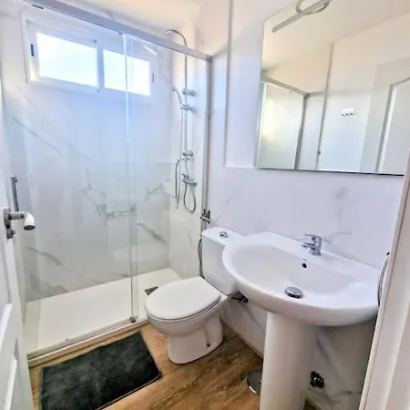 Moderno Loft Cerca De La Playa. 阿罗纳