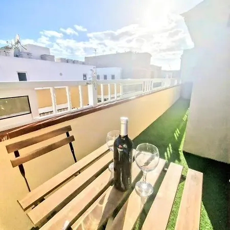 Moderno Loft Cerca De La Playa. 公寓 阿罗纳