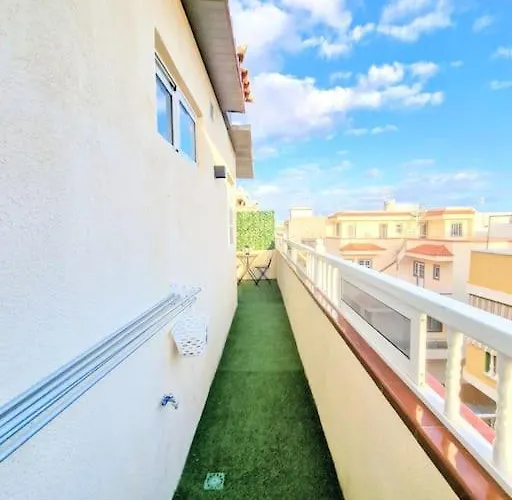 Moderno Loft Cerca De La Playa. דירה