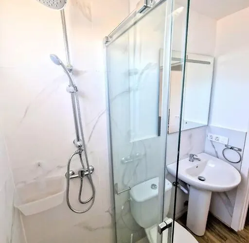 Moderno Loft Cerca De La Playa. דירה *